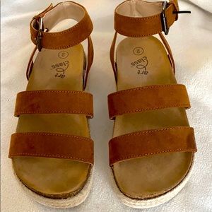 Sandals women’s shoes